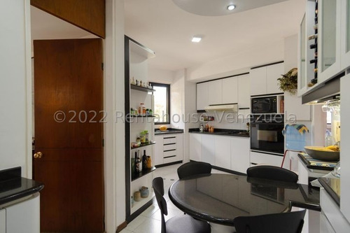 Imagen 6 de 22 de Omar Espinoza Ofrece En Venta Lujoso, Hermoso Y Amplio Apartamento En Campo Alegre
