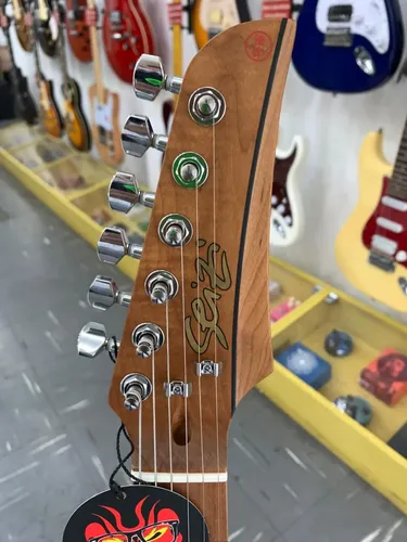 Guitarra Seizi Katana Venom Ozielzinho Hh Revenda Oficial