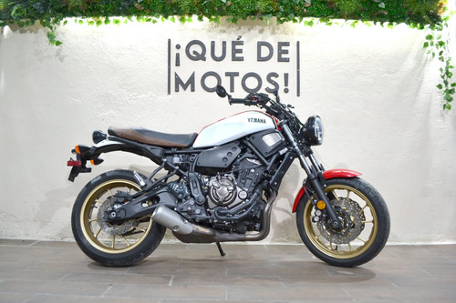 Neo-retro Yamaha Xsr 700, Atractiva Con Excelente Manejo