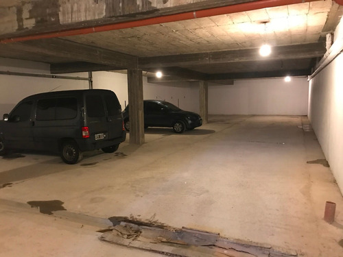 Departamento En Venta 48 Y 15 Con Cochera