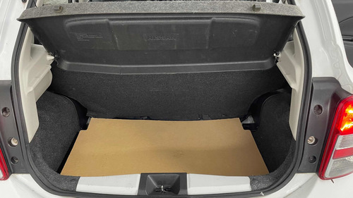 Imagen 7 de 14 de Nissan March 2020 1.6 Active Aire Ac Mt