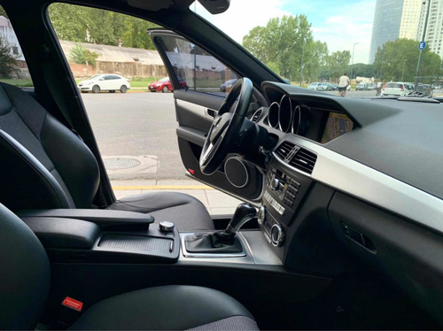 Gd Motors Mercerdes Benz C250 Kompressor 2012 68000 Km Aut