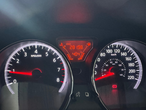 Nissan Versa 1.6 16v Sl Flex 4p