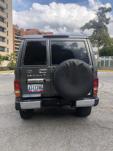 Toyota Macho Land Cruiser 4x4 Sincronico