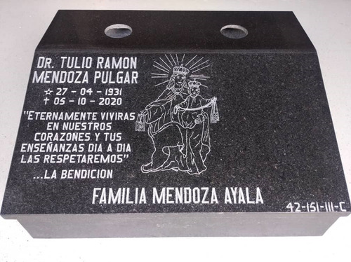 Imagen 10 de 10 de Lápidas De Lujo Granito Y Mármol - Marmolería Roraima Stone