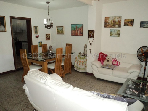 Imagen 2 de 11 de Hermosa Casa En Venta La Castellana Mls #21-16669