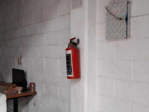 Imagen 25 de 30 de Bodega En Renta Gam Cdmx Sobre Avenida Principal 308m2 Altura 6m