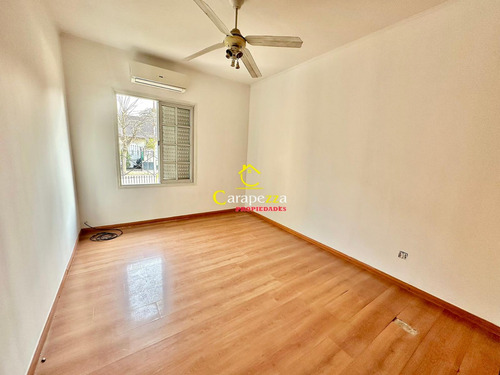 Hermosa Casa 5 Amb En Venta En Barrio Altos De Podesta / Reservada !!!