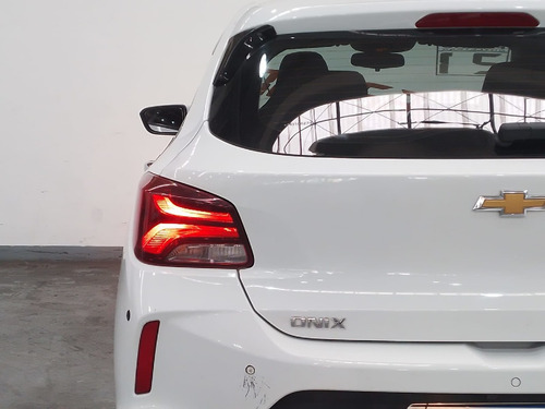 Chevrolet Onix plus ONIX HATCH LTZ 1.0 12V TB FLEX 5P MEC.