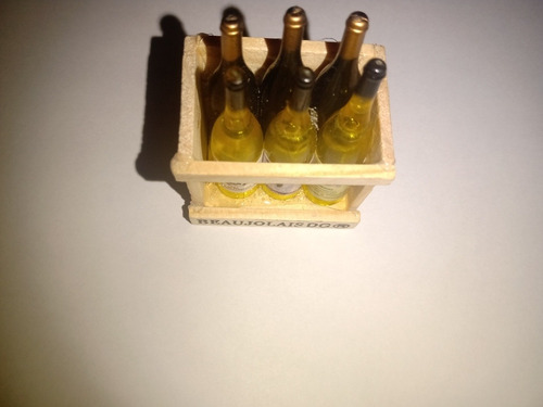 Botellas De Vino 6 En Una Cajita De Madera Decoración Minitu 