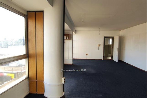 Imagen 5 de 14 de Edificio Con 5 Oficinas Y Estacionamiento 95 Autos Cw185259