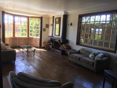 Casa À Venda Com Estilo Colonial No Retiro Das Pedras - 941