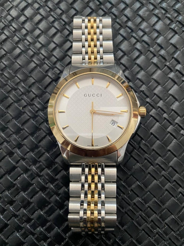 Relógio Feminino Gucci Social Slim Aço E Ouro Mod. 126.4