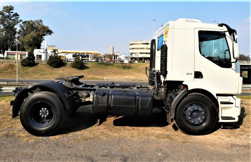 Volvo Vm310 4x2 Tractor