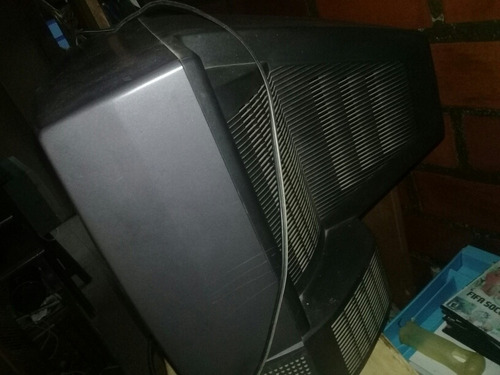 Imagen 2 de 4 de Televisor Toshiba De 20 Pulgadas Operativo Con Control