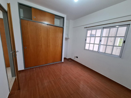 Imagen 5 de 6 de Departamento 2 Ambientes En Venta En Ciudadela