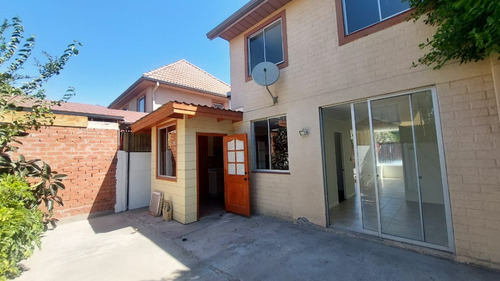 Casa En Altos De Quilicura (4d-3b) - Quilicura