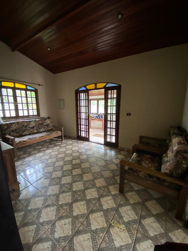 Chácara Com Piscina Em Mairiporã