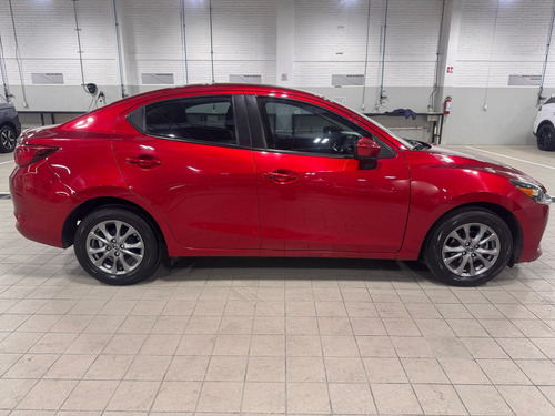 Mazda Mazda 2 1.5 Touring 4p Mt