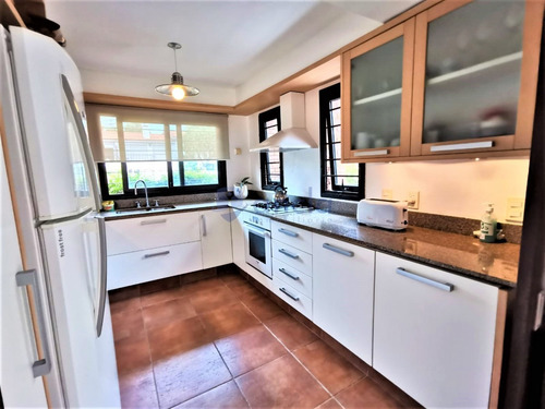 Punta Del Este Zona Aidy Grill- Ref: 493