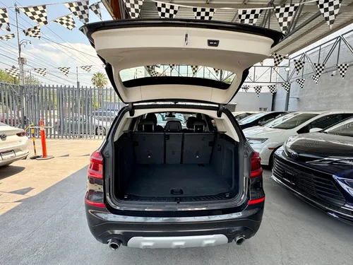 BMW X3 2.0 xDrive 30i At