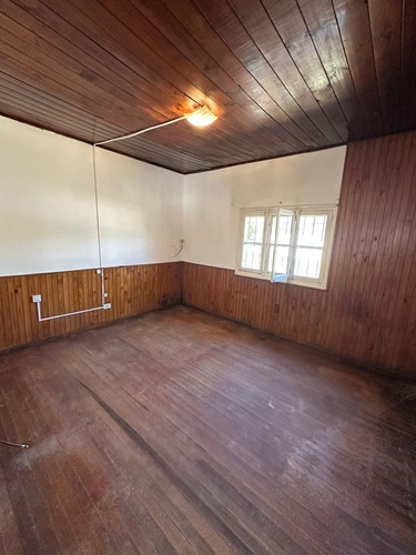 Casa En Alquiler En 20 De Junio N°29, Belen De Escobar
