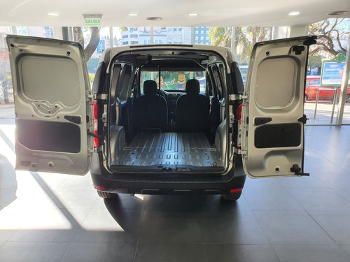 Imagen 14 de 20 de Renault Kangoo Confort 2 Asientos Furgon Nafta 2022 M