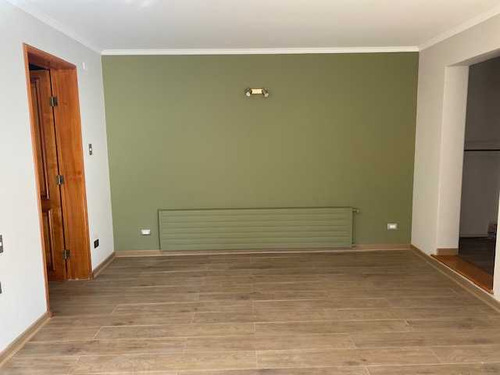Amplia Casa En Huechuraba Remodelada (99787)