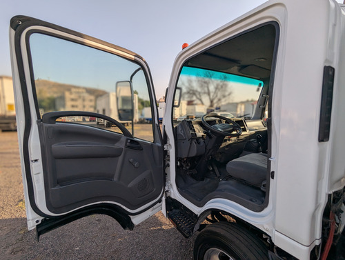 Isuzu Elf-600 Año 2012 Con Caja Para 7 Toneladas De Carga