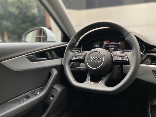 Audi A4 45 TFSI Quattro Progressive