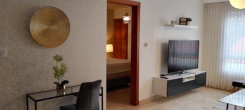 Foxpiantini.com - A98 | Apartamento En Alquiler En Piantini Full Amueblado | Área Social Con Piscina Panorámica