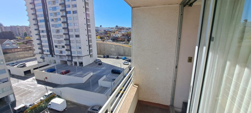 Arrienda Depto. 2d2b Año Corrido Sin Muebles Reñaca Alto