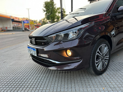 Fiat Cronos 1.8 16v Precision