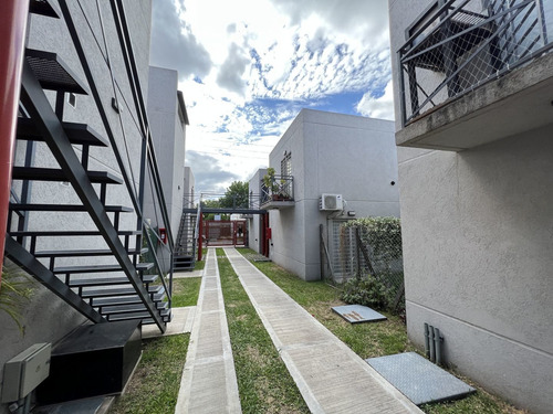Imagen 15 de 17 de Departamento En Venta En Muñiz