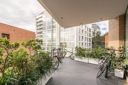 Apartamento En Venta En El Chicó. Cod V15732