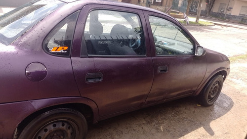 Chevrolet Corsa 1.6 Gl Aa Dh