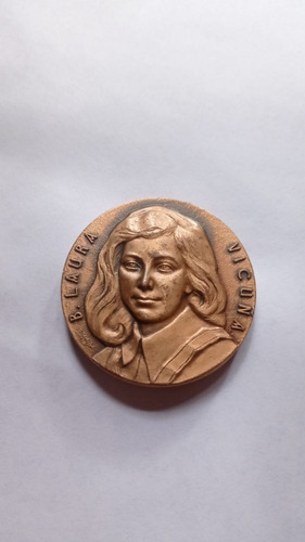 Medalla Laura Vicuña