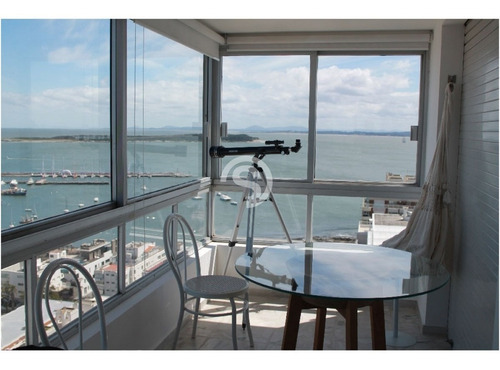 Apartamento En Alquiler - Ref: 3906
