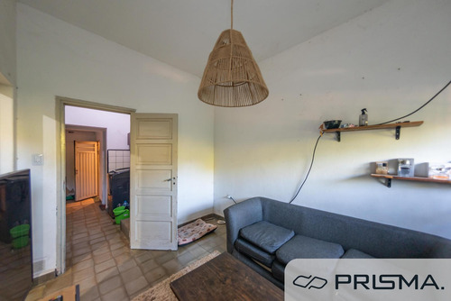 Casa - 1 Dorm - Guemes - Apta Credito