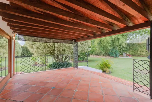 Casa En Venta En La Amalita. Cod V5775