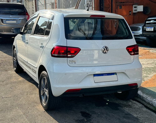 Volkswagen Fox 1.6 Connect Total Flex 5p 5 marchas