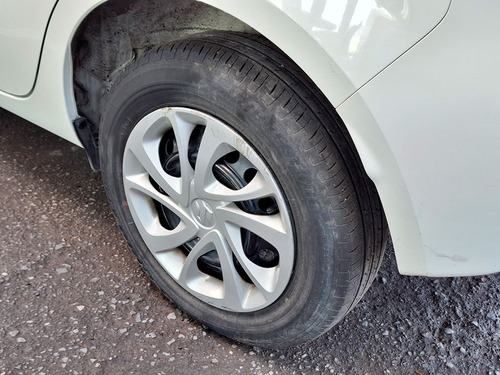 Suzuki Celerio 1.0 GLX BT 4X2 HB AC MT 5P