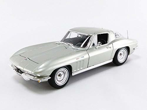 Coche Chevrolet Corvette Stingray 1965 - 1:18 Escala - Plata