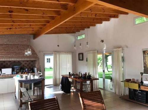 Imagen 8 de 9 de Oportunidad Real - Casa Quinta - Con Gran Parque Y Arboleda - Cañuelas - Barrio Santa Anita