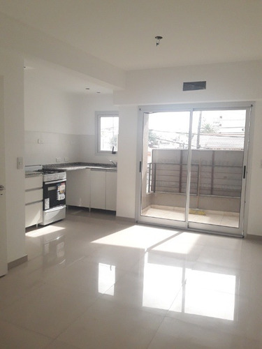 Imagen 6 de 14 de Semipiso En Venta En Lanus Oeste
