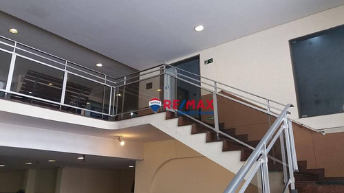 Conjunto Para Alugar, 38 M² Por R$ 2.074,00/ano - Praia Das Pitangueiras - Guarujá/sp - Cj0001