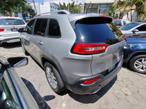 Jeep Cherokee 2.4 Limited Premium Plus