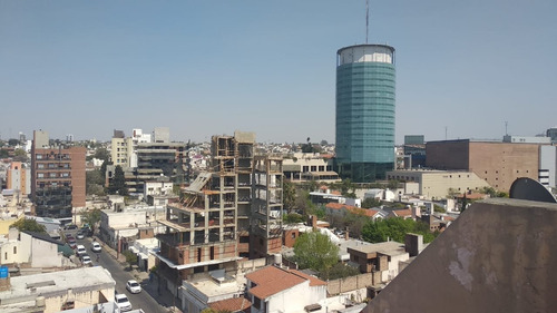 Imagen 12 de 14 de Venta 1 Dormitorio En Barrio Alberdi Con Terraza Y Asador Propio A Mts De Nuevo Centro Shopping