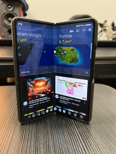 Samsung Galaxy Z Fold 5 Con Proyector De Video Seminuevo, Incluye Funda Oficial Con S Pen. (Usado)