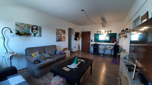 Departamento Centrico  En Venta 